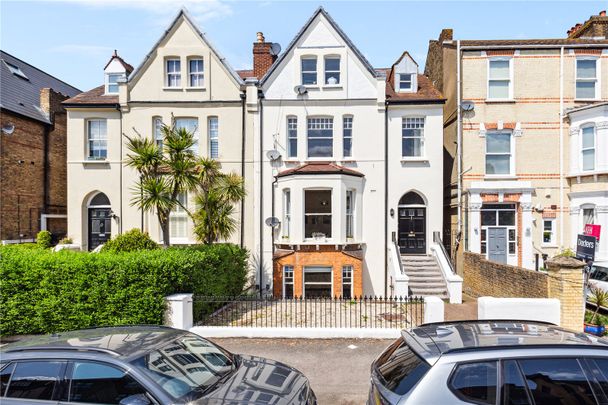 Lewin Road, SW16, London - Photo 1