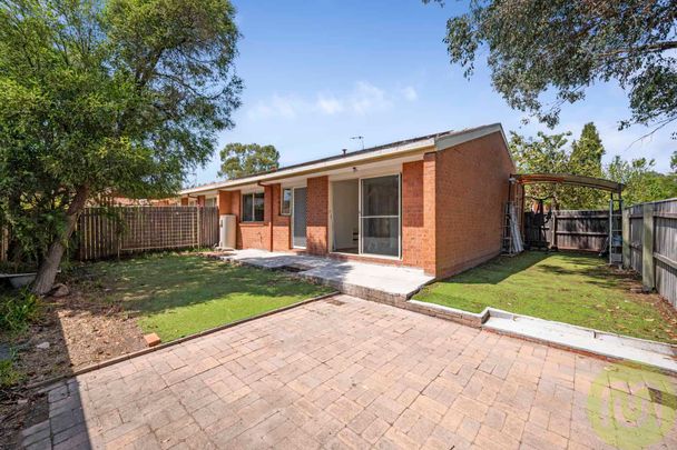 Parkside Living with Renovated Bathroom & Solar Savings - Photo 1