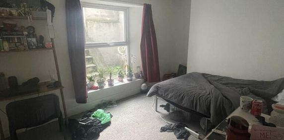 2 bedroom house share to rent - Photo 2