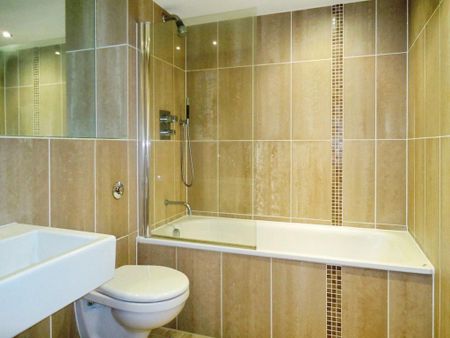 1 bedroom flat to rent - Photo 4