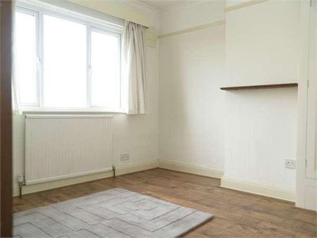 Northcroft Road, West Ewell, Epsom, KT19 - Photo 3