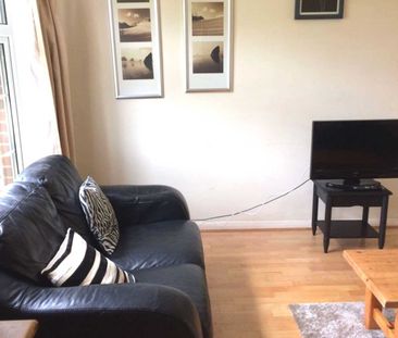 Broadacres, Guildford - Photo 5