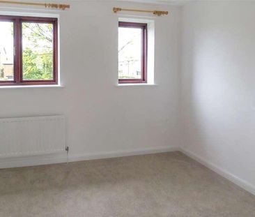 River Way, Shipston-on-stour, CV36 - Photo 2