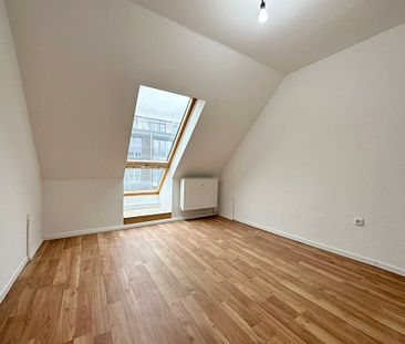 renoviert, modernisiert & bezugsfrei: Helle + gut geschnittene 2-Zi.-Wohnung in zentraler Lage - Foto 5