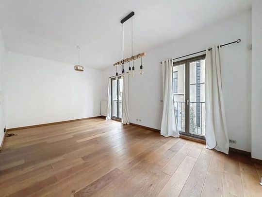 Appartement te huur - Photo 1