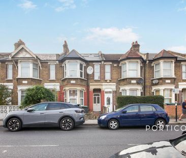 3 bedroom property to rent - Photo 1