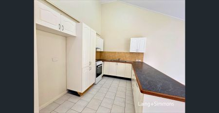 Freshly updated three bedroom home - Photo 5