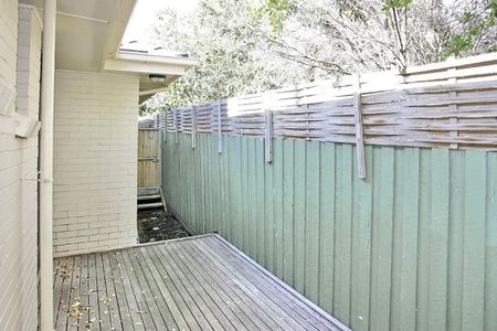 Thinking of selling? Contact our agent - Photo 4