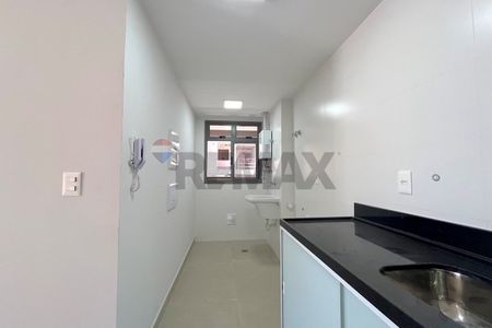 Apartamento de 3 Quartos com Suíte, Vista Mar e 2 Vagas Cobertas — Praia de Itaparica - Foto 4