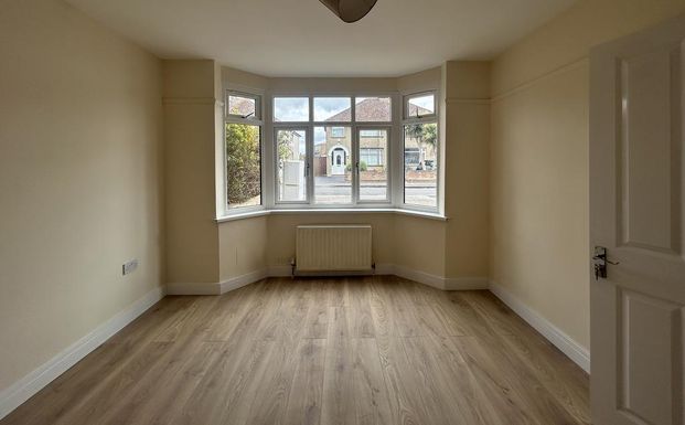 4 bedroom property to rent - Photo 1