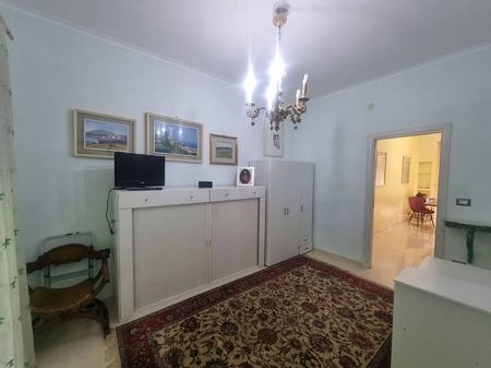 Appartamento in affitto a Napoli - Photo 3