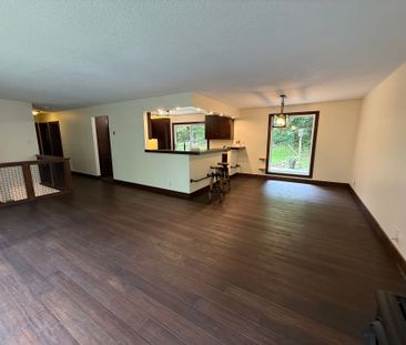 For Lease - 121 Gilwood Park Drive, Penetanguishene, Ontario - Photo 6