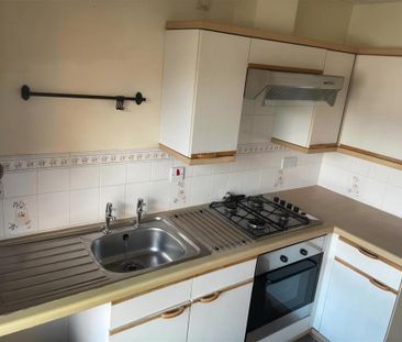 2 bedroom end of terrace house to rent - Photo 6