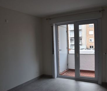 Ongemeubeld woonappartement nabij markt in De Panne - Foto 1