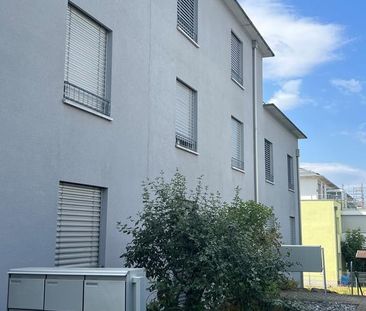 Helle 3.5-Zimmerwohnung mit Gartensitzplatz und Wintergarten - Photo 6
