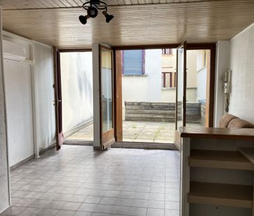 T2 EN DUPLEX AVEC TERRASSE - TARARE - Photo 5