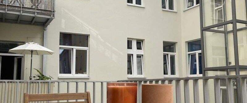 Traumwohnung in Kreuzberg mit Balkon! - Photo 1