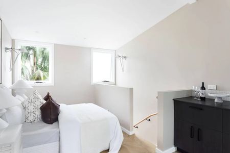 15 Rush St, Woollahra NSW 2025 - House For Rent | Domain - Photo 3