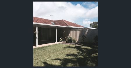 Charming Duplex in Sought-After Burleigh Waters - Photo 4