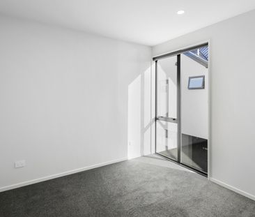 404 Armagh Street, Linwood - Photo 5