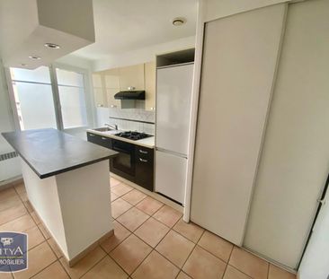 Location Appartement 1 pièce 26m² TOULON 83100 - Photo 2