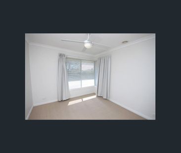 75 Kinlock Street, Bell Post Hill, Vic 3215 - Photo 2