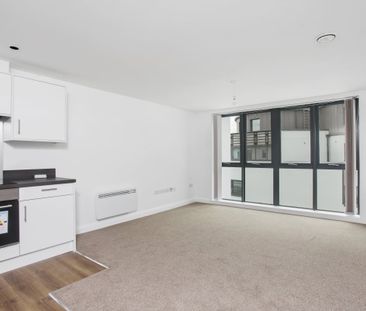 2 bedroom apartment to rent - Photo 3