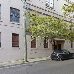 10/3-5 Cleveland Avenue, Surry Hills, NSW 2010 - Photo 2