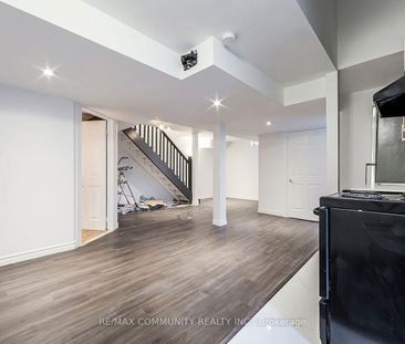 For Lease - 224 Wilcroft Court, Pickering, Ontario - Photo 3