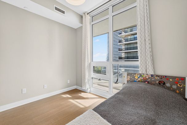 For Lease - 60 Annie Craig Drive Unit# 815, Toronto, Ontario - Photo 1