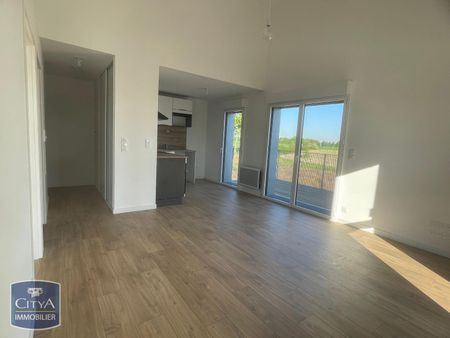 Location Appartement 2 pièces 45m² LE RHEU 35650 - Photo 2