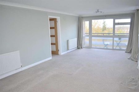 Shirley Heights, Shirley Road, Wallington, Surrey, SM6 - Photo 3