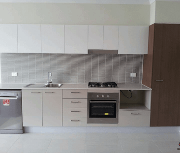 6/32 Agnes St, Albion QLD 4010 - House For Rent | Domain - Photo 2