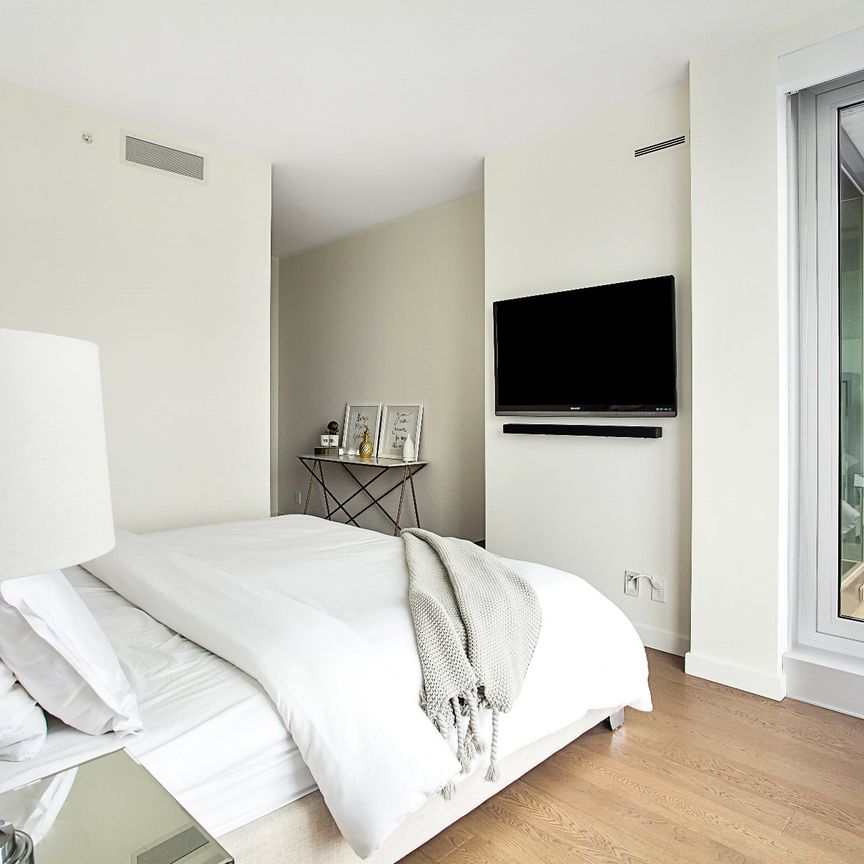 1450 Boul. René-Lévesque O., #2401 - Photo 1