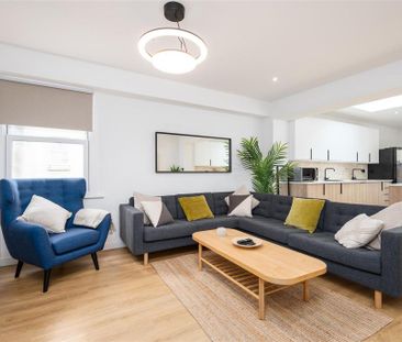 1 bedroom in a house share to rent - Photo 2