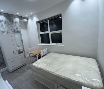 Studio Flat, Amhurst Road, E8 - Photo 4