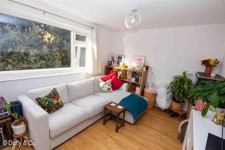 Jireh Court, Perrymount Road, RH16 - Photo 5