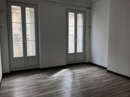 Location T3 86m² Marseille 13002 Désirée Clary - Photo 4