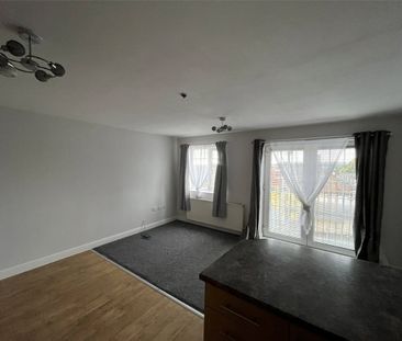 Carrholme Court, King Cross, Halifax, HX1 - Photo 1