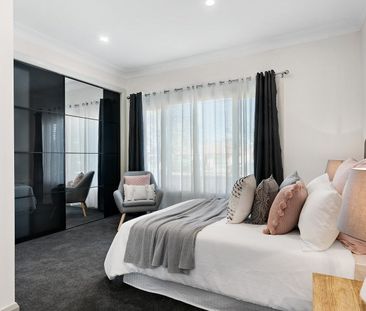 274 Cumberland Road, Pascoe Vale VIC 3044 - Photo 2
