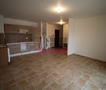 A LOUER - APPARTEMENT SORGUES - 2 pièces 49.27m² - Photo 3