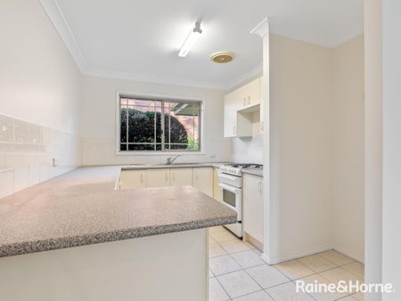 6/33 Newling Street, Lisarow, NSW 2250 - Photo 3