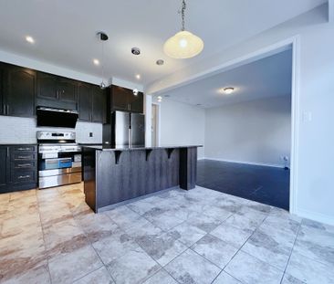 For Lease - 52 Sundragon Way, Barrhaven, Ontario - Photo 1