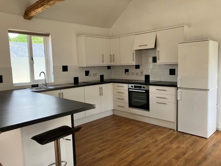 2 bedroom bungalow to rent - Photo 2