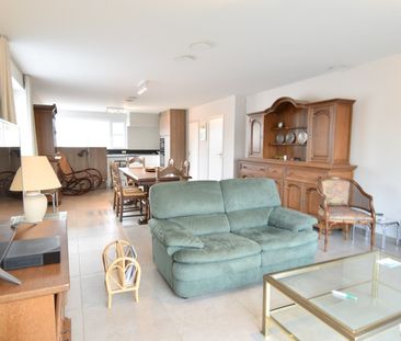 Ruim duplex appartement met terras en 3 slaapkamers in Gullegem - Photo 5