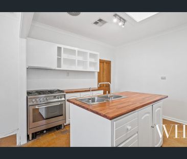 Character Charm! - Photo 3