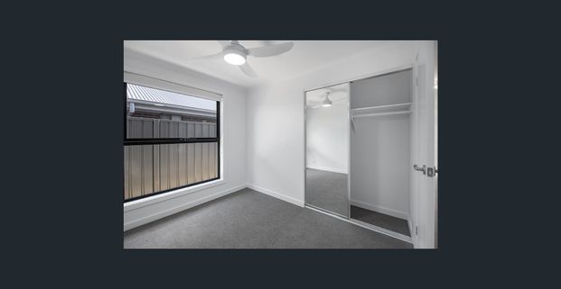 Modern Living in 3-Bedroom Home - Photo 1