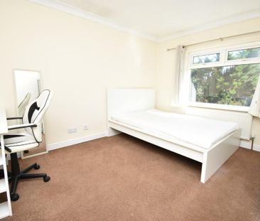 4 bedroom detached house to rent - Photo 4