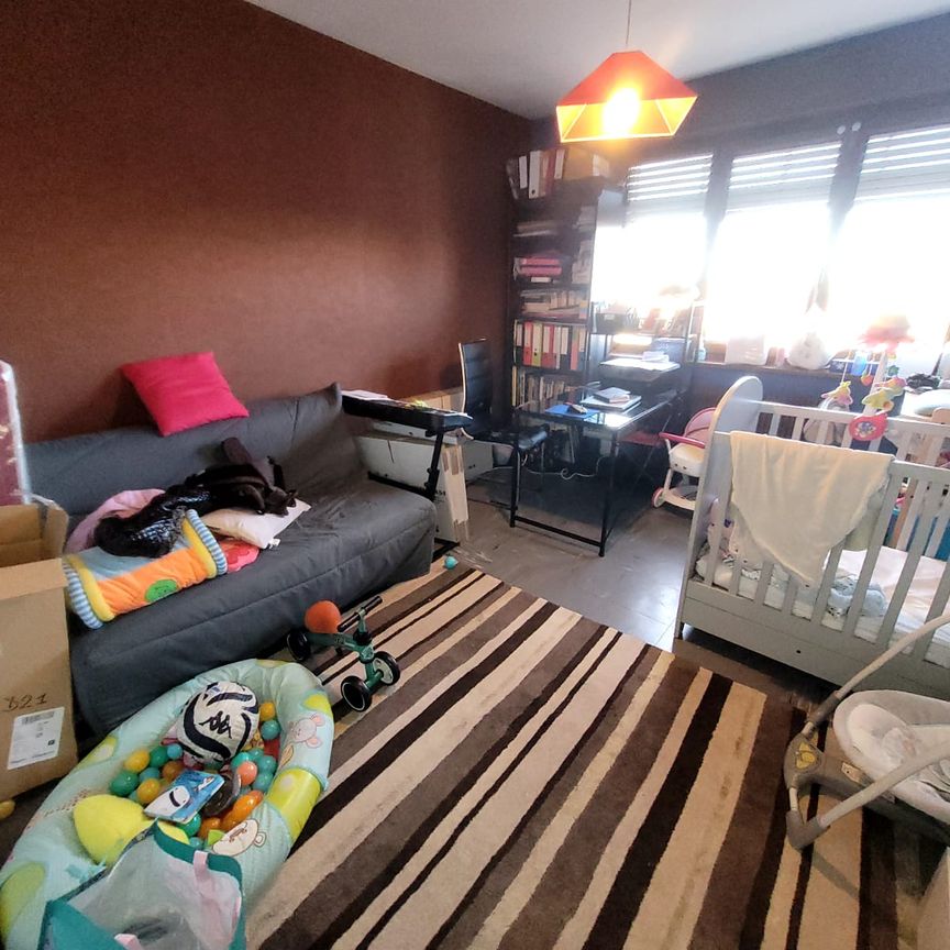 Location Appartement 5 pièces 116m² - Photo 1