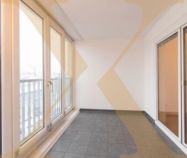 Lichtdurchflutete 2-Zimmer-Wohnung mit Loggia und vollausgestattete... - Photo 3